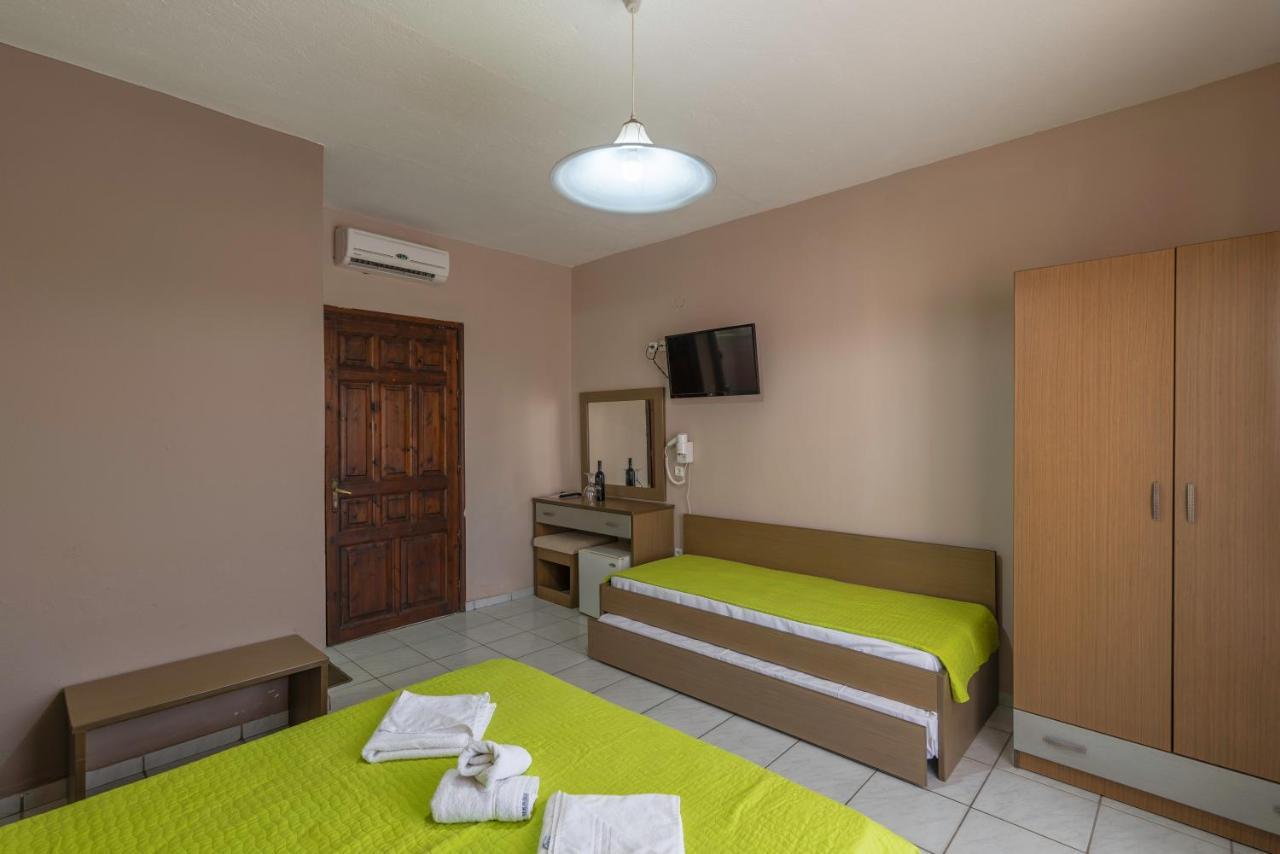 Natasa Hotel Szkála Potamiász Kültér fotó